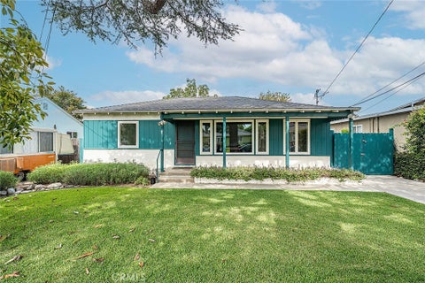 Photo of 829 Brinsey AVE, Duarte, CA 91010 (MLS # CV26154748)
