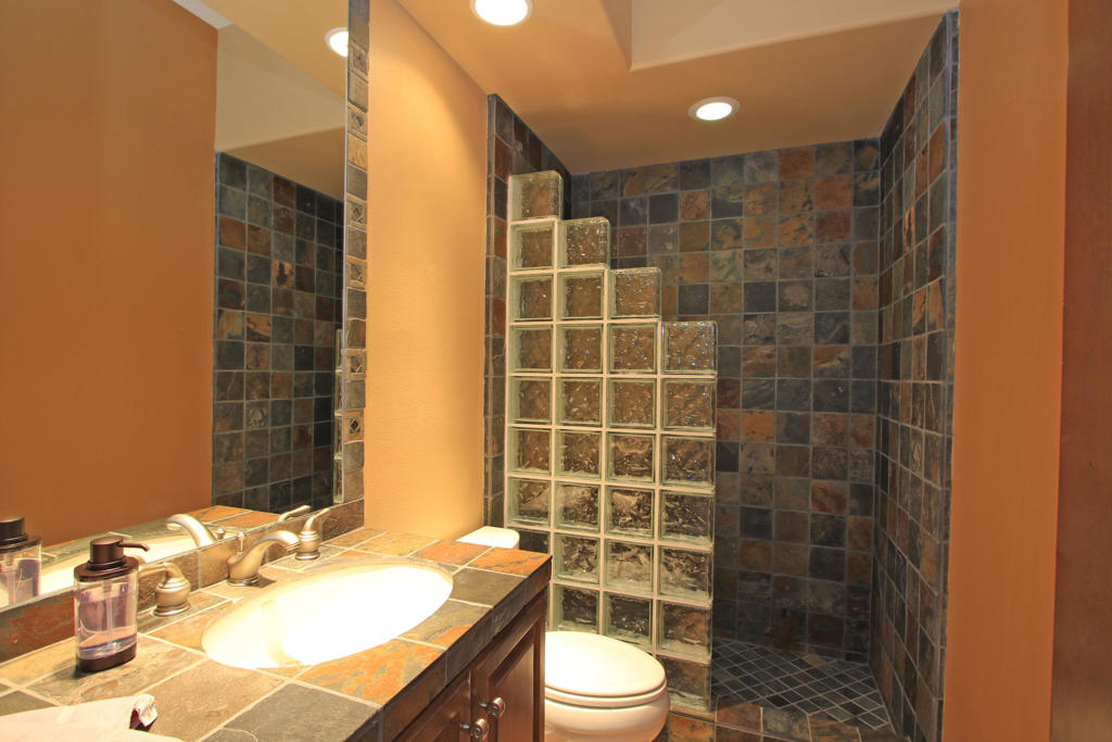 Montecito Homes - Residential