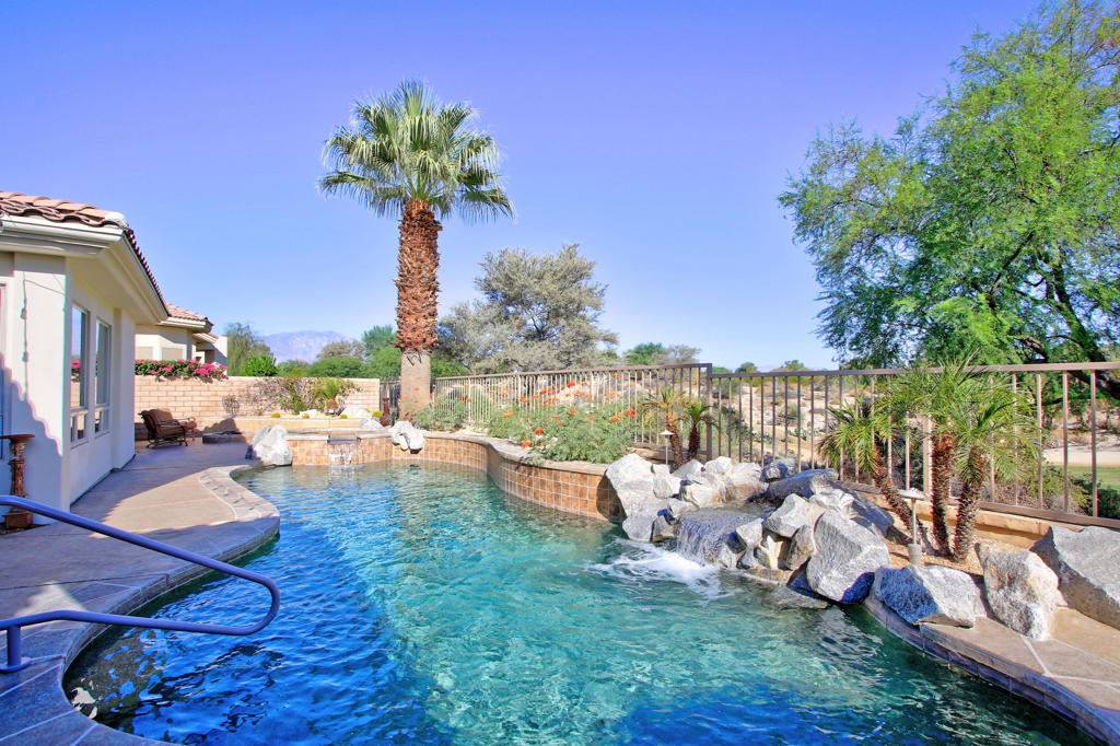 Montecito Homes - Residential