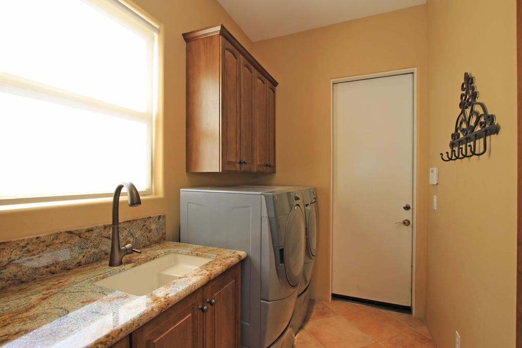 Montecito Homes - Residential