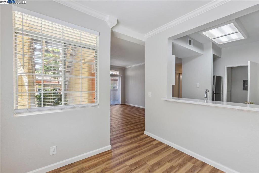 ALAMO CREEK VLGE - Residential