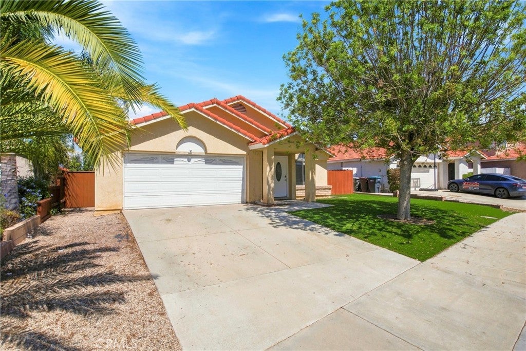 27630 Camino Claraboya