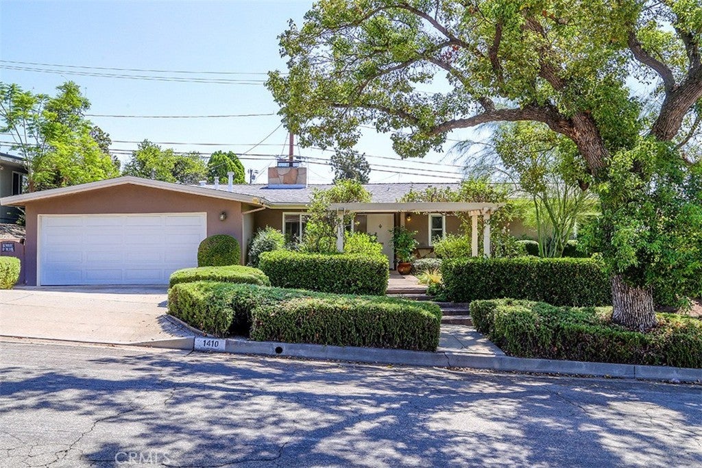 1410 Riviera Drive