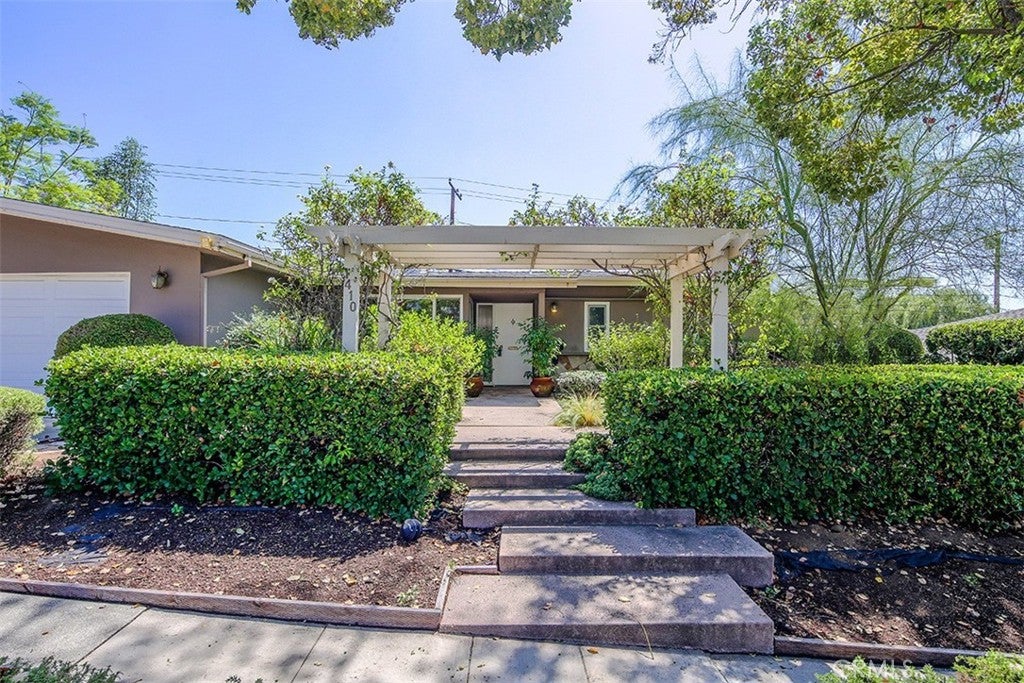 1410 Riviera Drive, Pasadena CA 91107