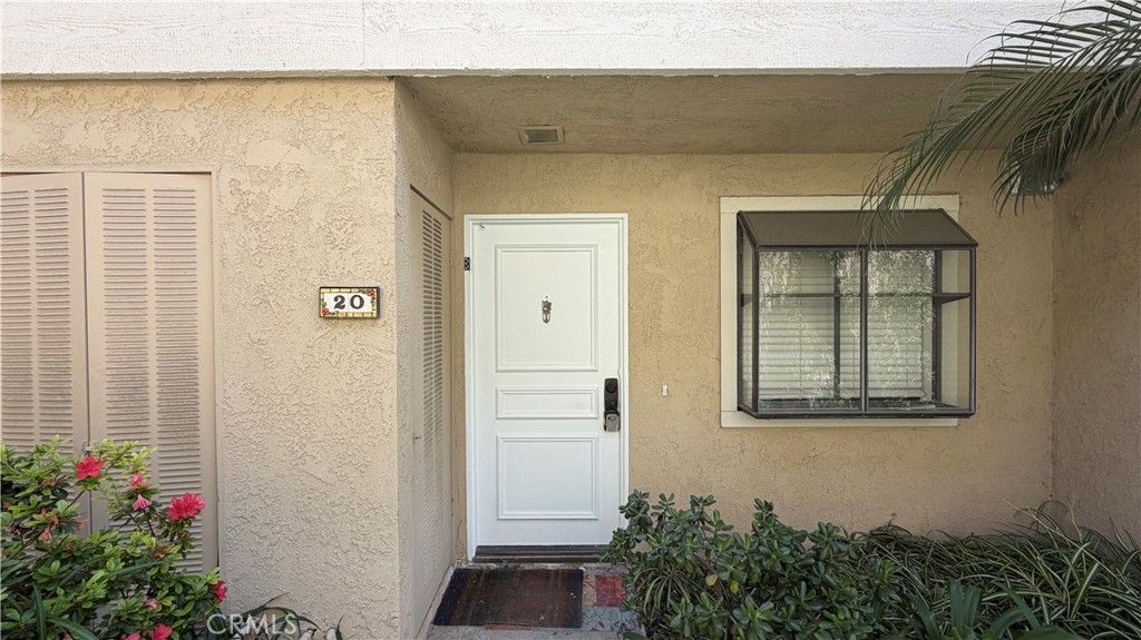 Photo of 20 Lakepines, Irvine, CA 92620 (MLS # TR26087718)