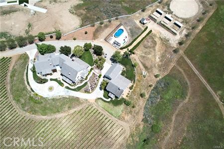 36475 Avenida La Cresta