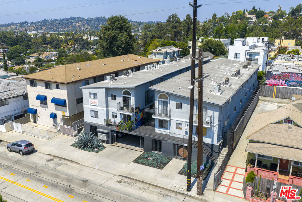 117 S Avenue 64