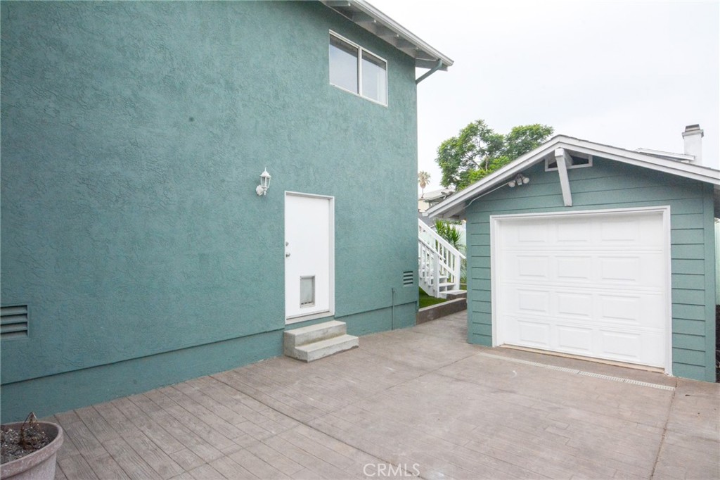 2226 Etiwanda Street