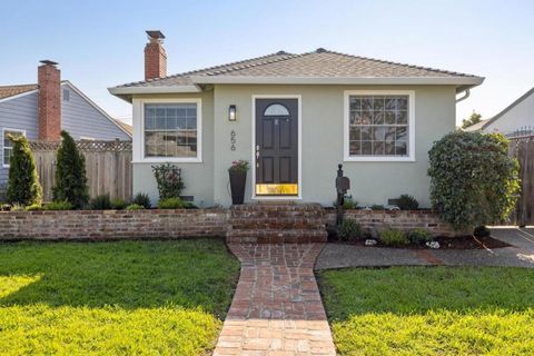 Photo of 656 Magnolia Drive, San Mateo, CA 94402 (MLS # ML82033992)