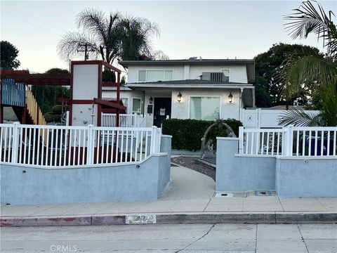 Photo of 243 S Hanford Ave, San Pedro, CA 90732 (MLS # SB25269192)