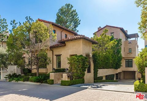 10210 Century Woods Drive Los Angeles CA 90067