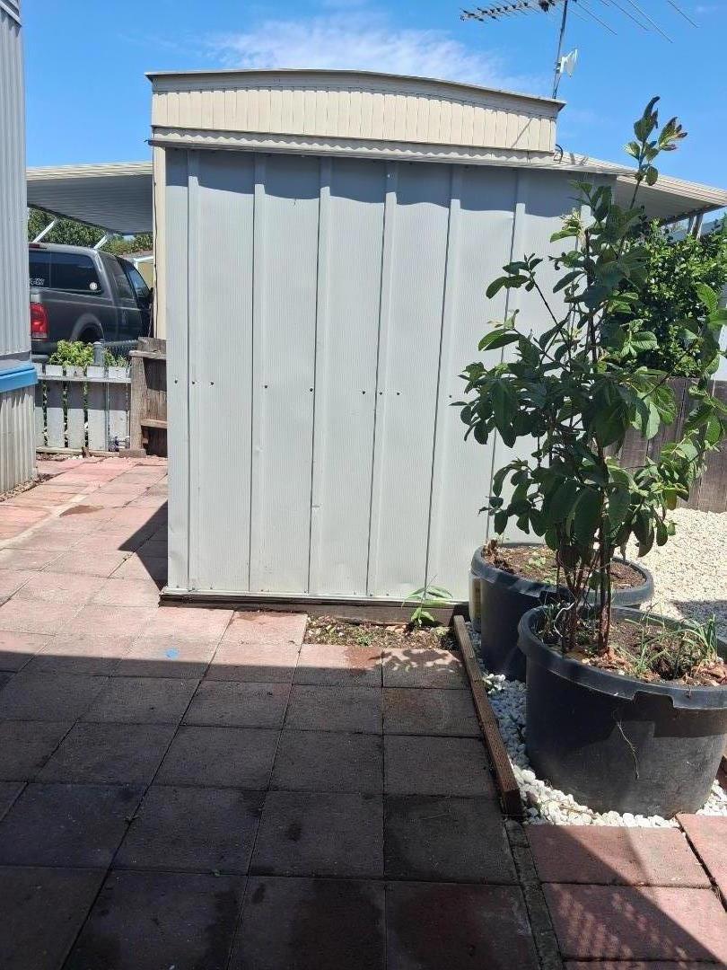2150 Almaden Road 18