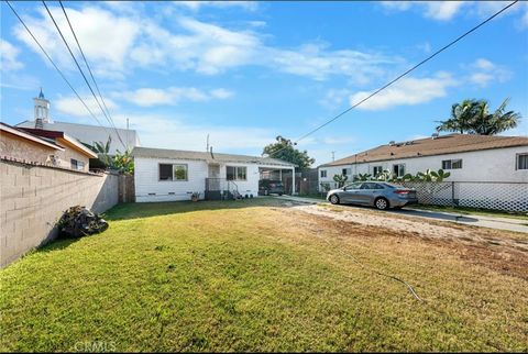 20927 Shearer Avenue Carson CA 90745