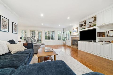 Photo of 129 Rubicon Circle, Danville, CA 94526 (MLS # ML82039319)