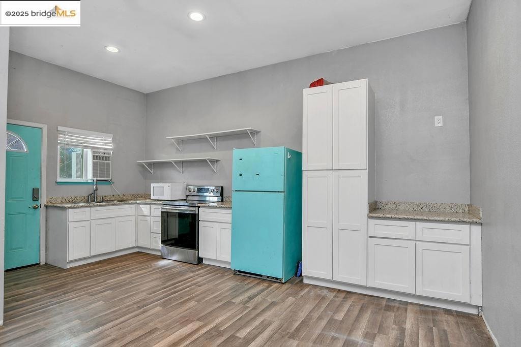 KNIGHTSEN - Residential