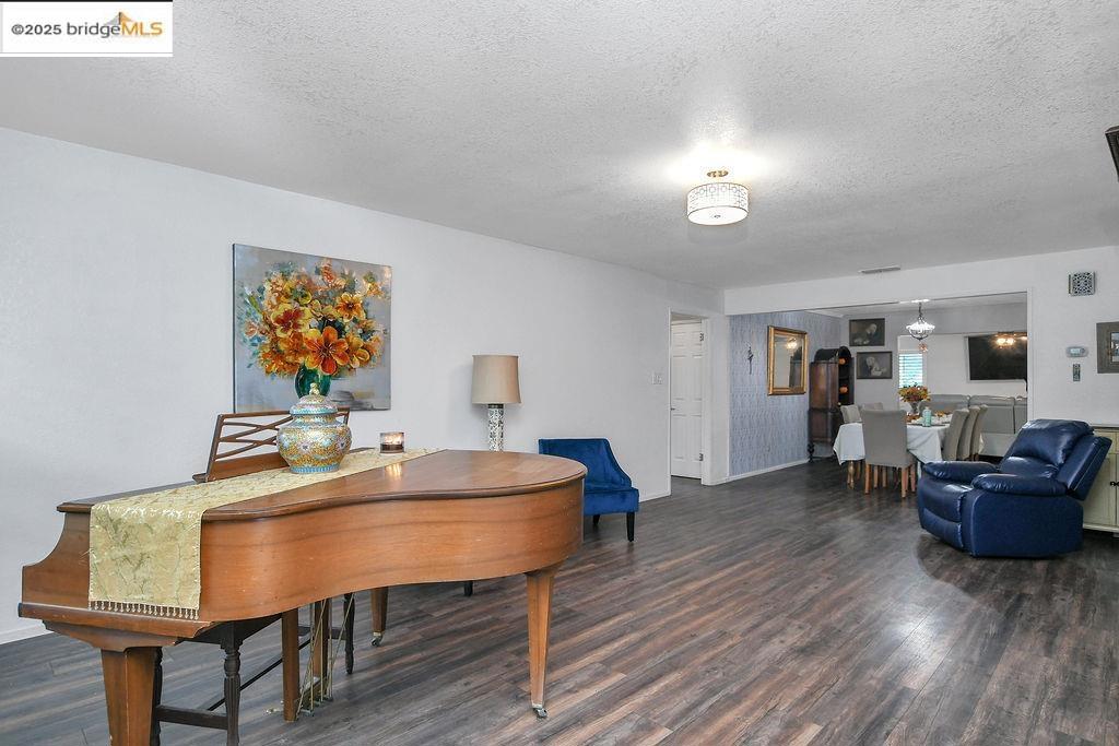 KNIGHTSEN - Residential