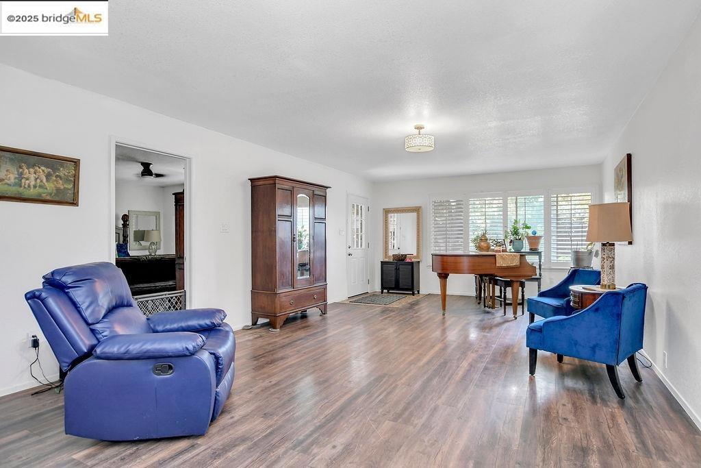 KNIGHTSEN - Residential