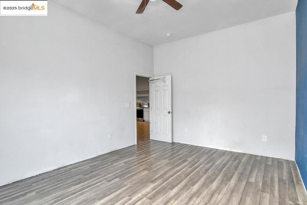 KNIGHTSEN - Residential