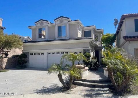 Photo of 2946 Venezia Lane, Thousand Oaks, CA 91362 (MLS # 226002216)