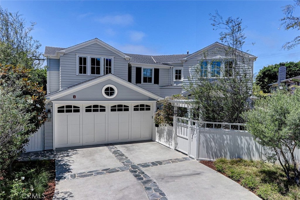 3311 Elm Avenue