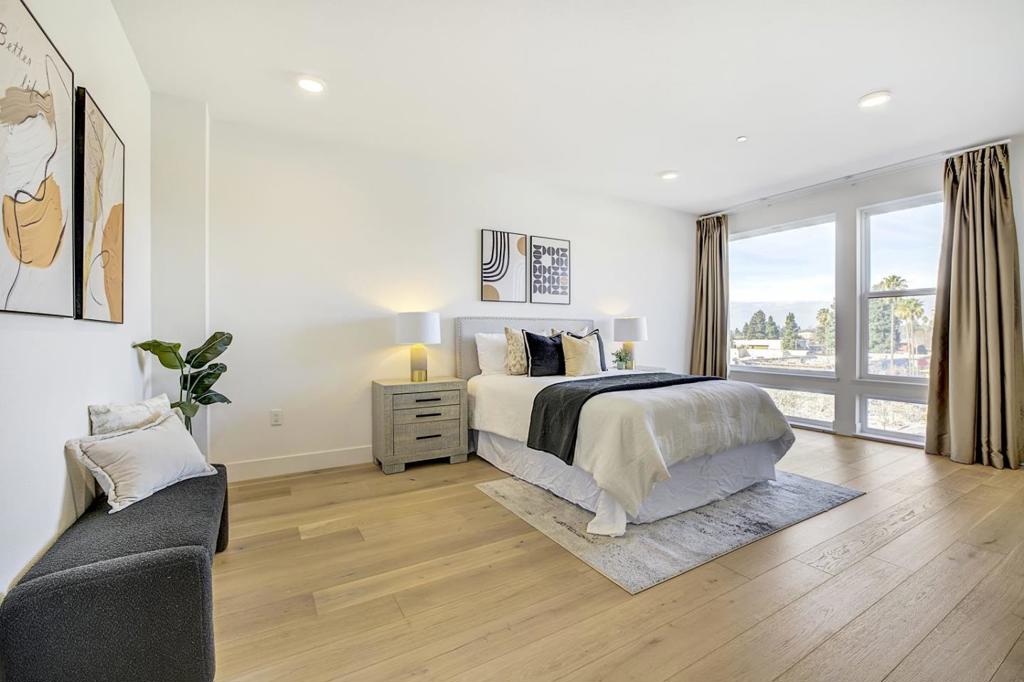 3768 Capitol Avenue 308B