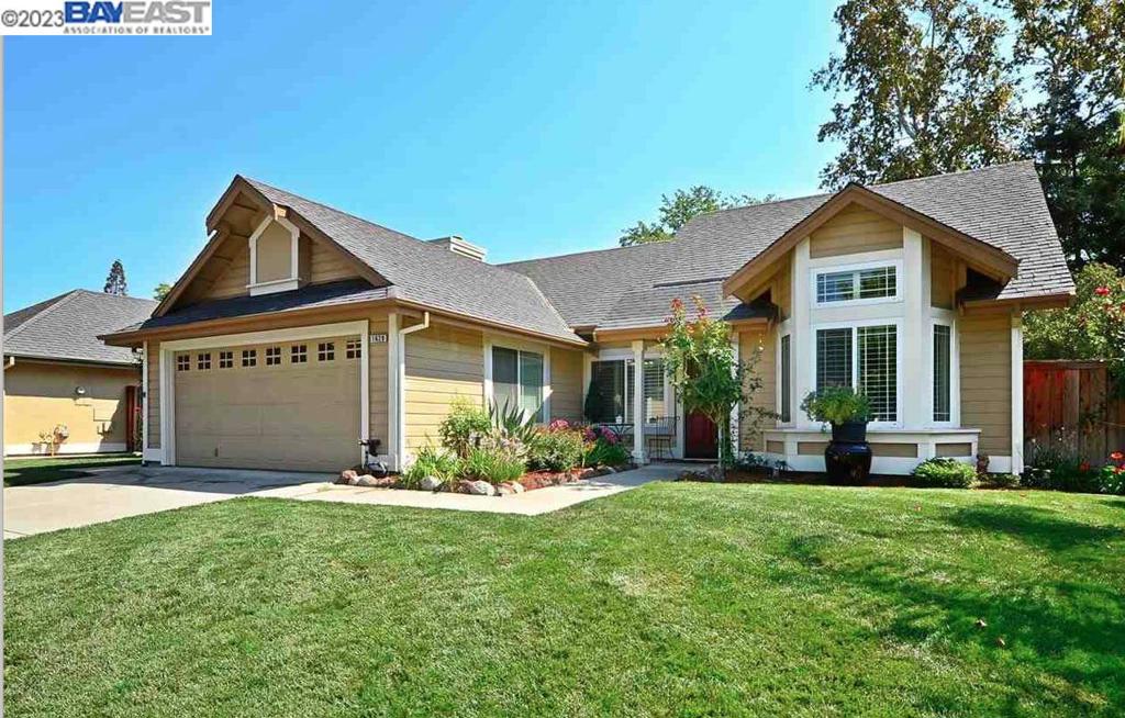 PORTOLA - Residential Lease