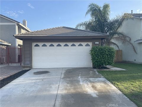1996 Date Tree Road Colton CA 92324