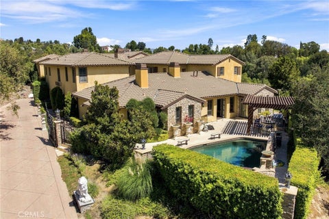 Photo of 5182 Garrett Court, Calabasas, CA 91302 (MLS # SR26195760)