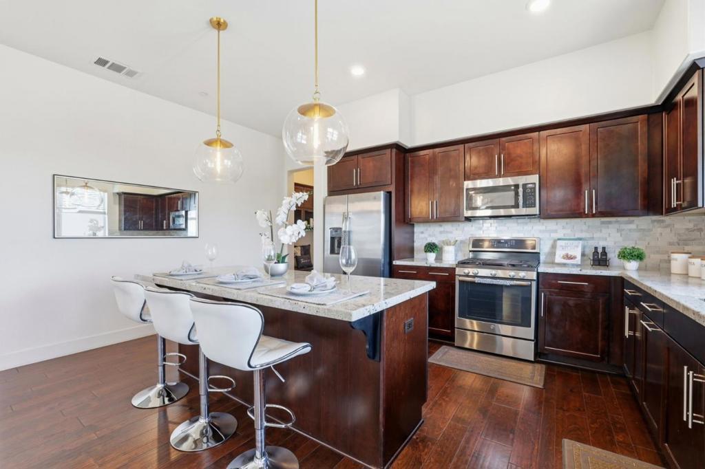 460 Montague Expressway 40