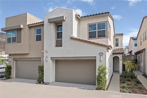 15903 Blue Copper Way Fontana CA 92336