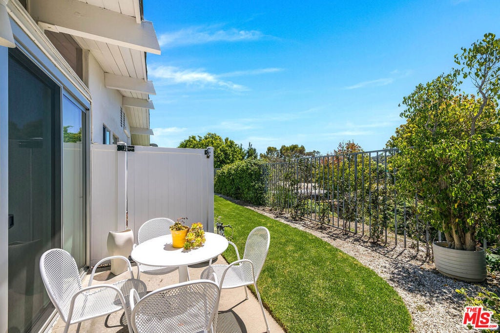 1331 Casiano Road