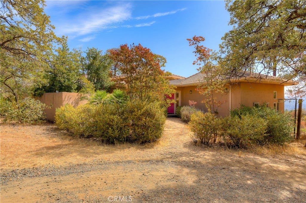 9018 winding way
