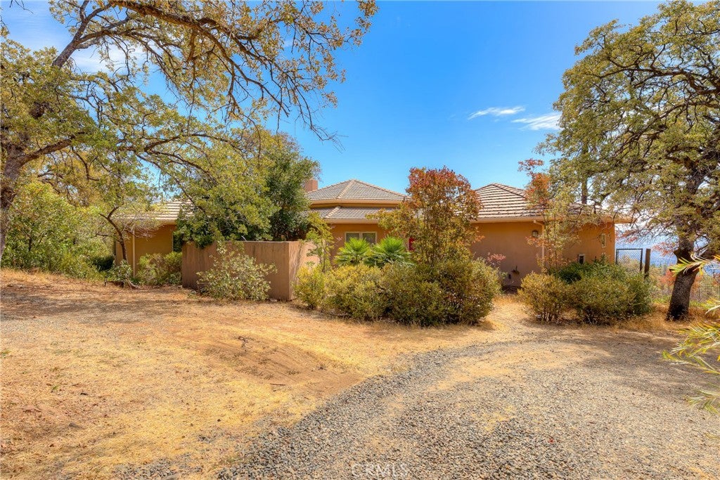 9018 winding way