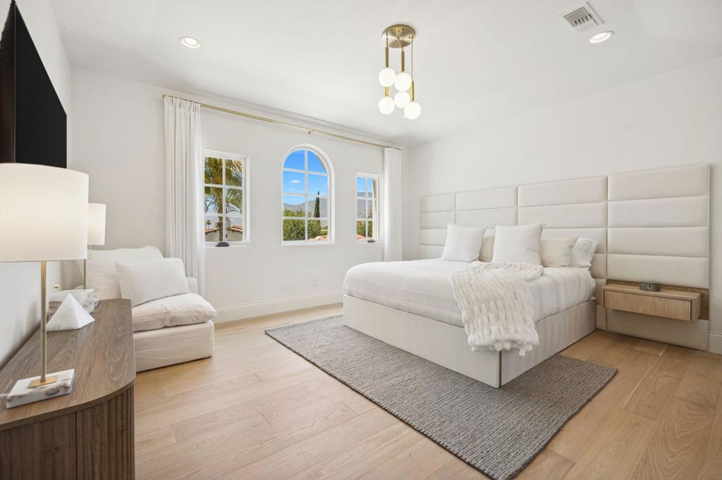 The Hideaway - Residential