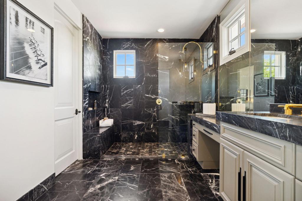 The Hideaway - Residential