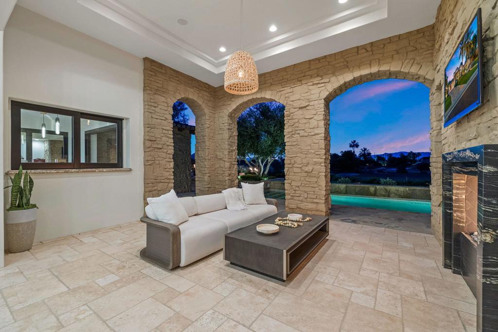 The Hideaway - Residential