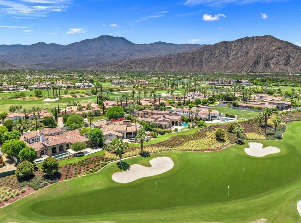 The Hideaway - Residential