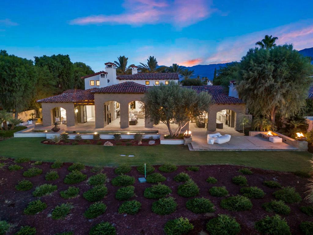 The Hideaway - Residential