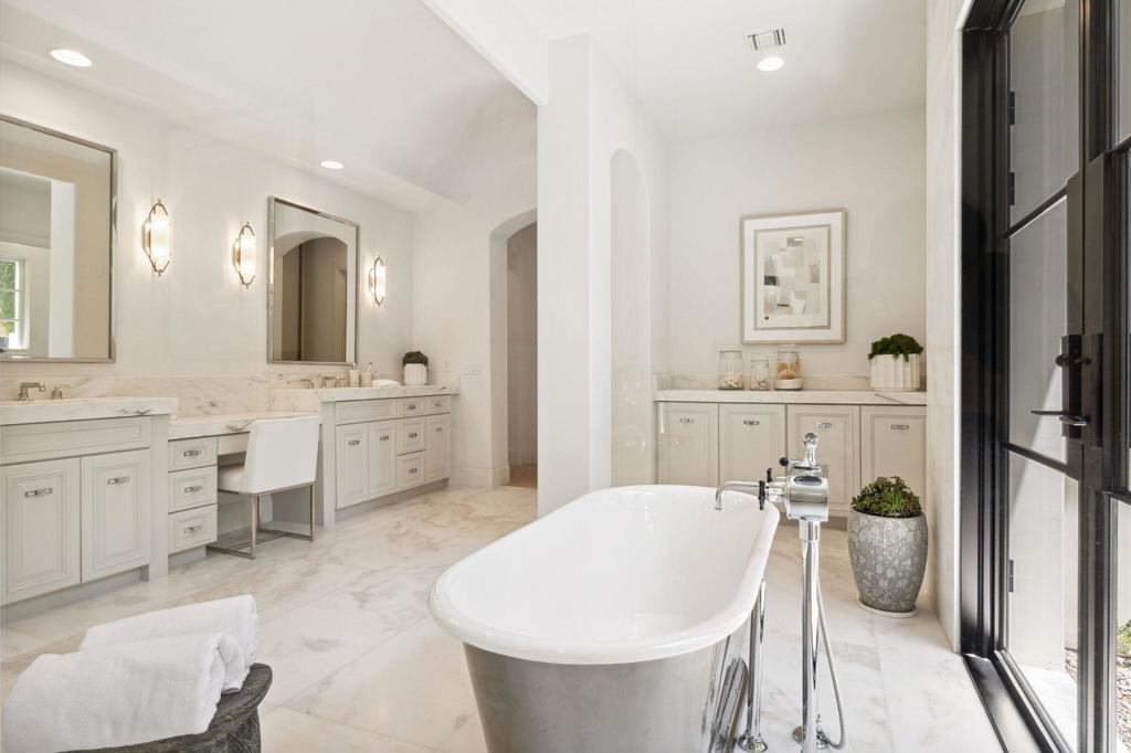 The Hideaway - Residential