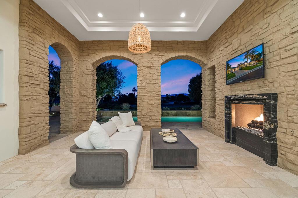 The Hideaway - Residential