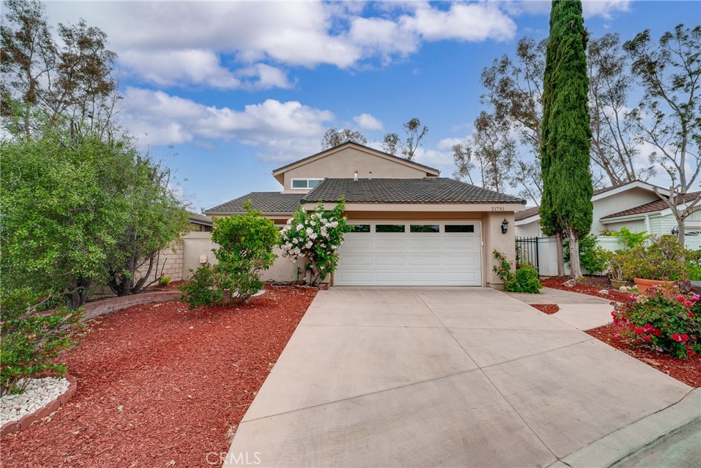 21751 Eveningside Lane