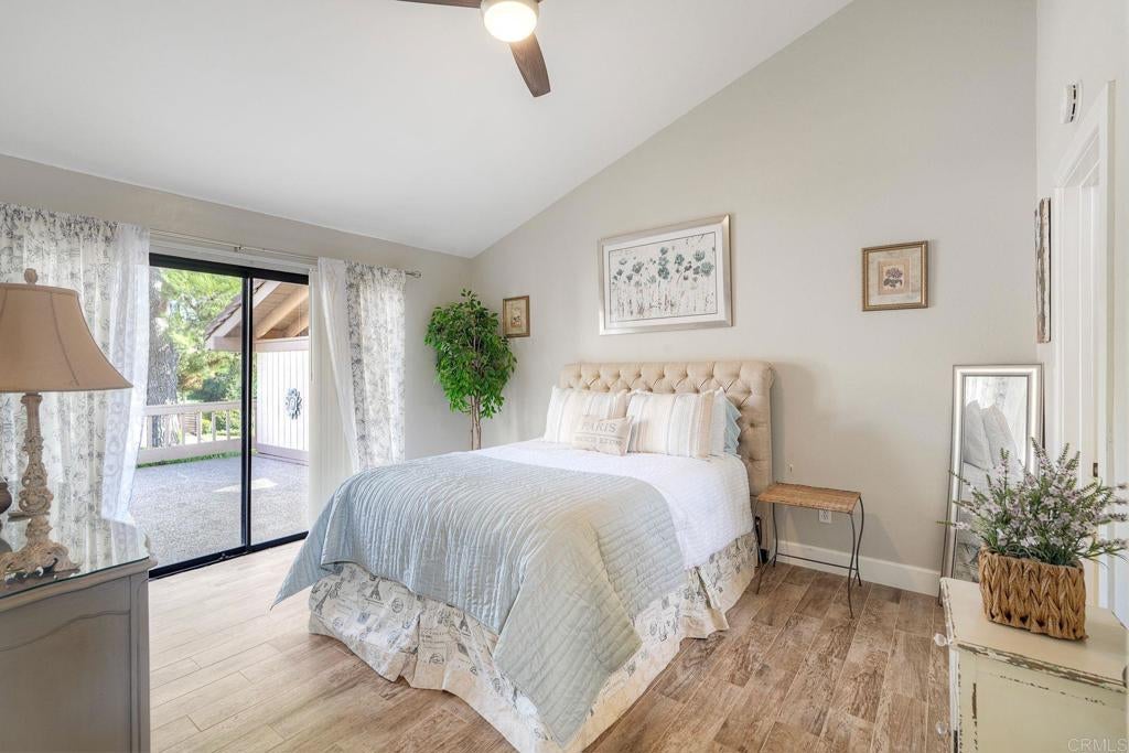 8559 Circle R Valley Lane
