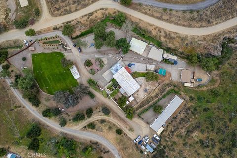 Photo of 11111 Spanish Hills Dr, Corona, CA 92883 (MLS # OC26094027)