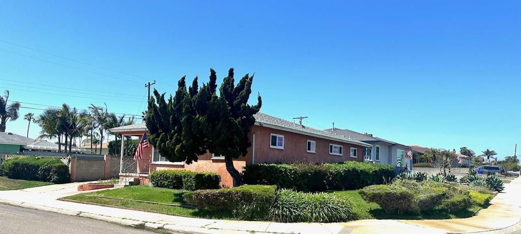 810 Corvina Street