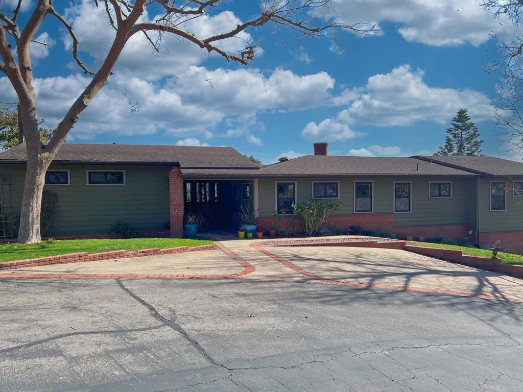 998 Bernita Rd