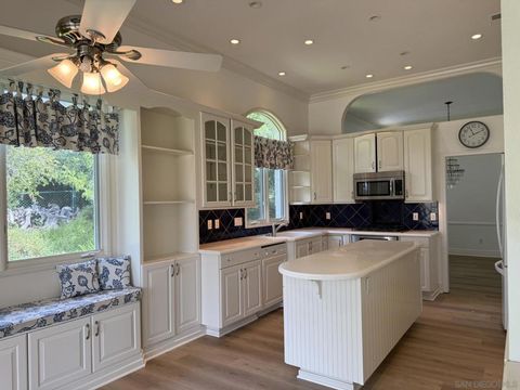Photo of 28110 Par View Court CT, Escondido, CA 92026 (MLS # 260012158SD)