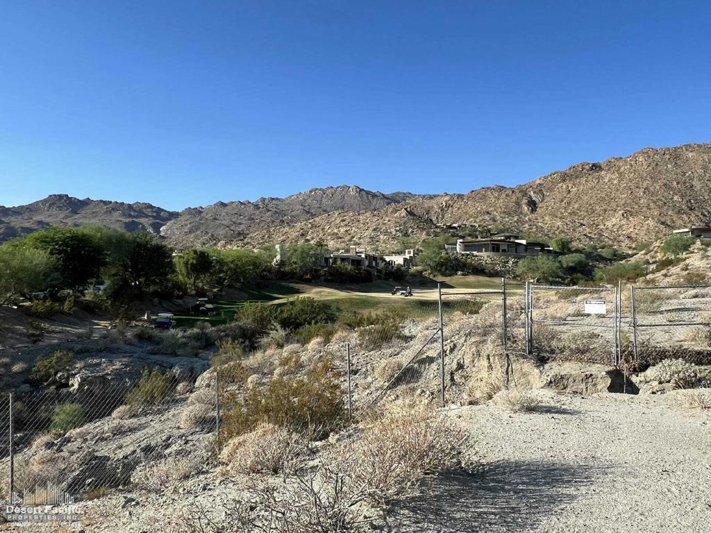 0 Jaguar Way & Kit Fox Rd