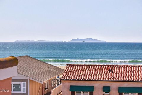 Tiny photo for 2408 Ocean Drive, Oxnard, CA 93035 (MLS # V1-33154)