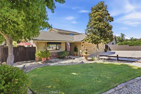 Tiny photo for 1695 Southfork PL, Paso Robles, CA 93446 (MLS # PI26139648)