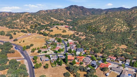Tiny photo for 1695 Southfork PL, Paso Robles, CA 93446 (MLS # PI26139648)